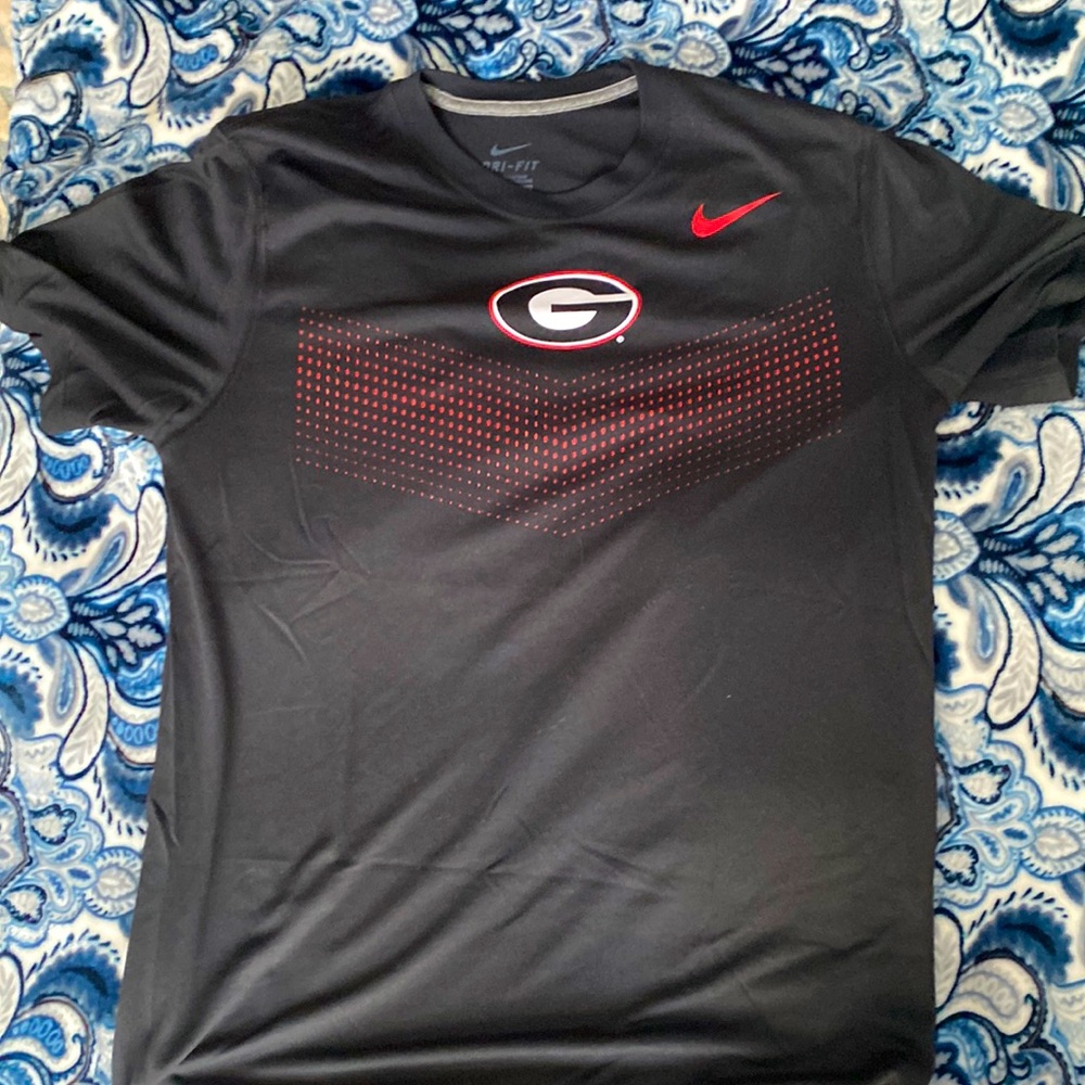 Nike Dri Fit Georgia UGA Bulldogs T Shirt
